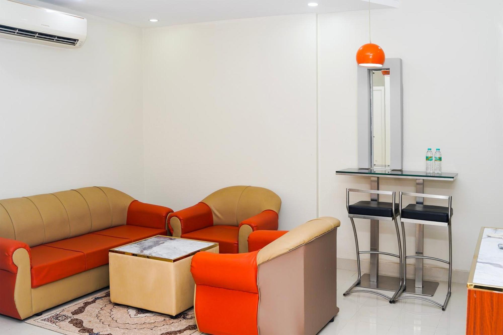 Al Bayrahaa Hotel Apartments Seeb Eksteriør bilde