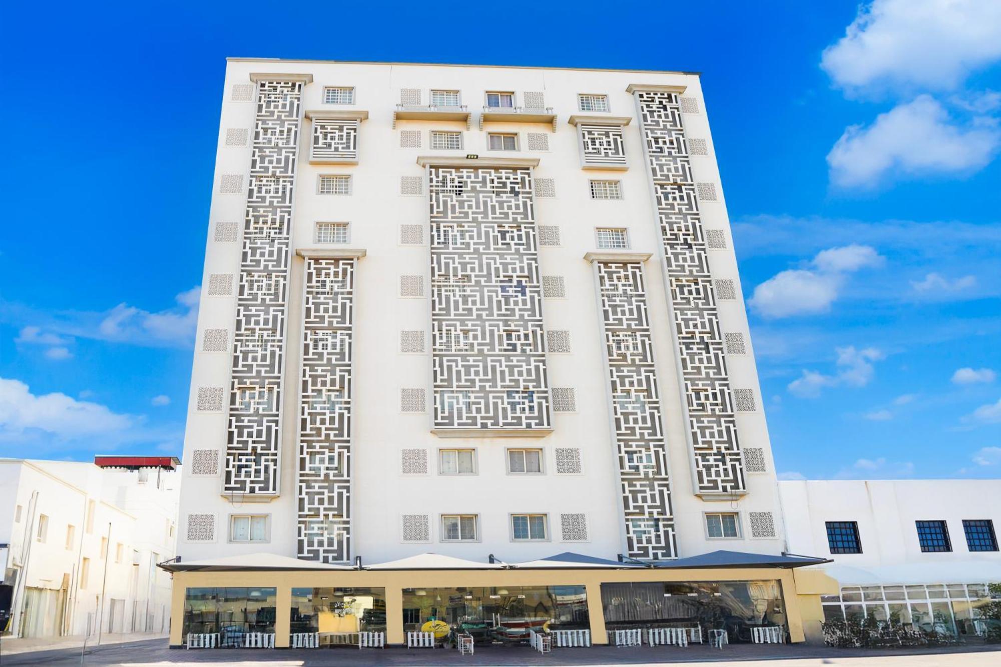 Al Bayrahaa Hotel Apartments Seeb Eksteriør bilde